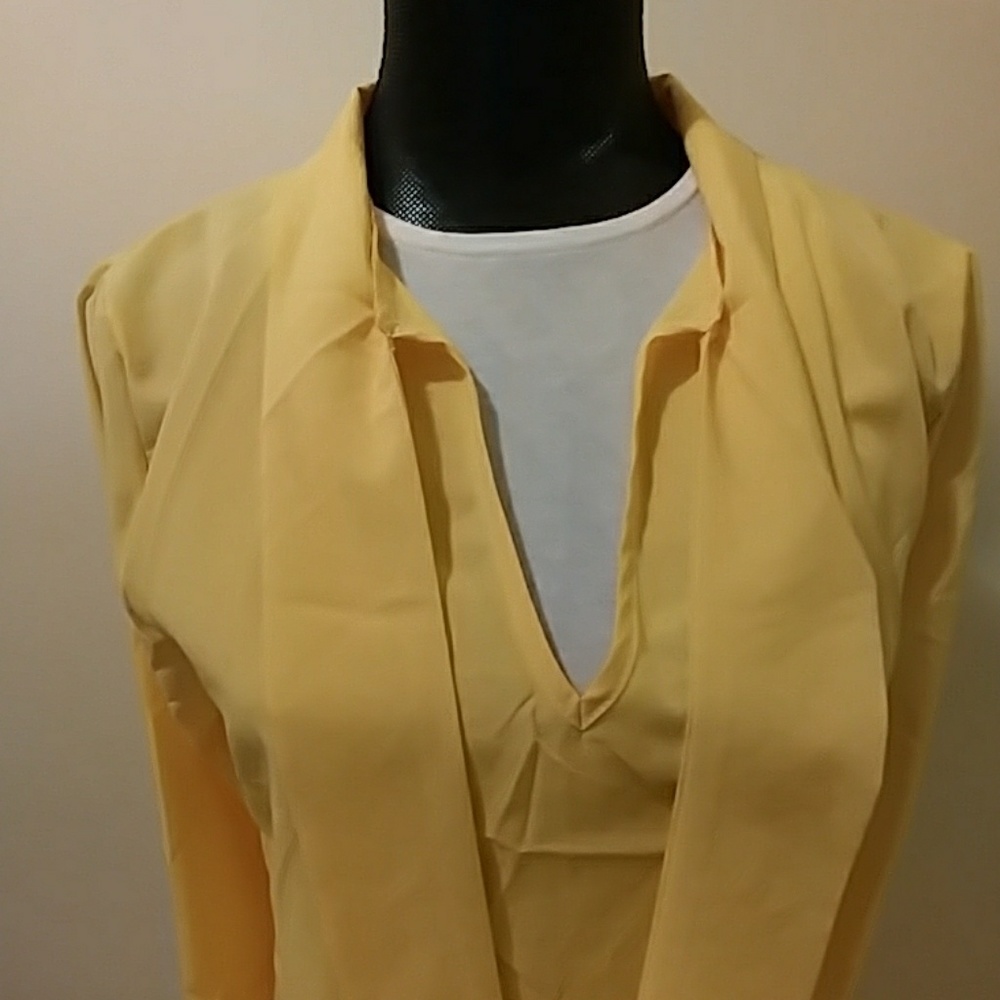 Euc sunshine blouse, size m